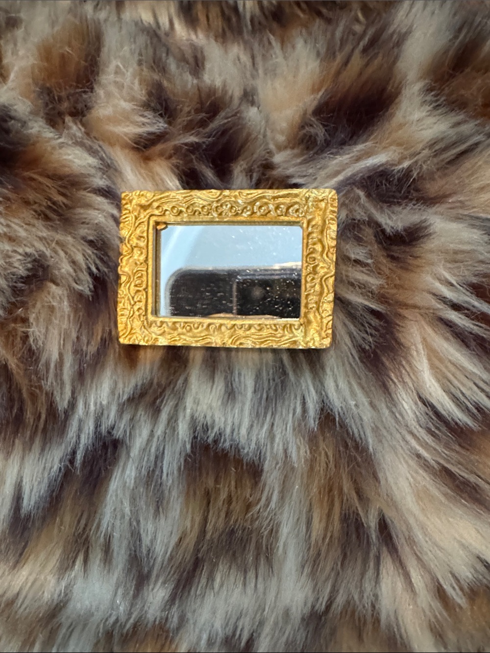 Gold Ornate Rectangular Mirror Brooch – Women’s Jewelry